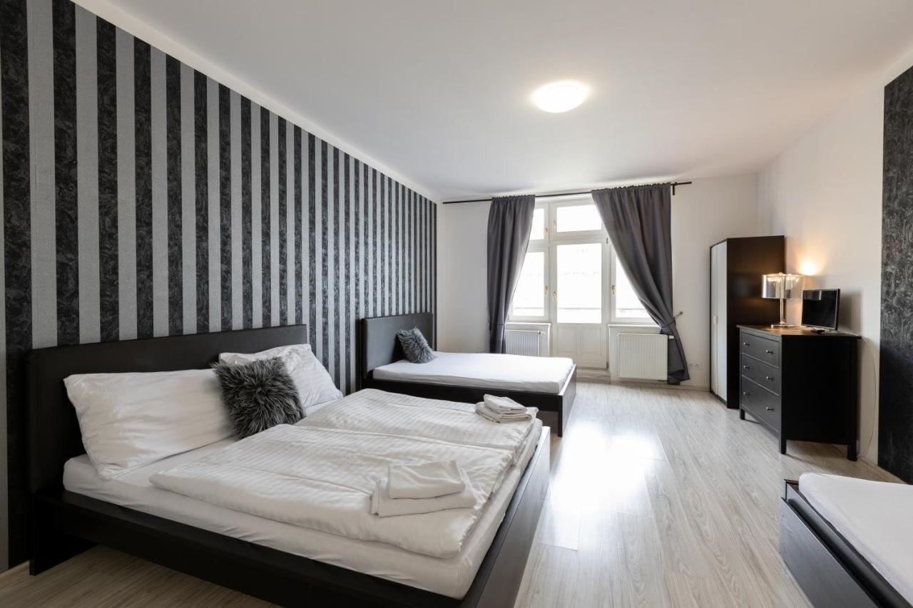 Hotel apartamentowy Wenceslas Square